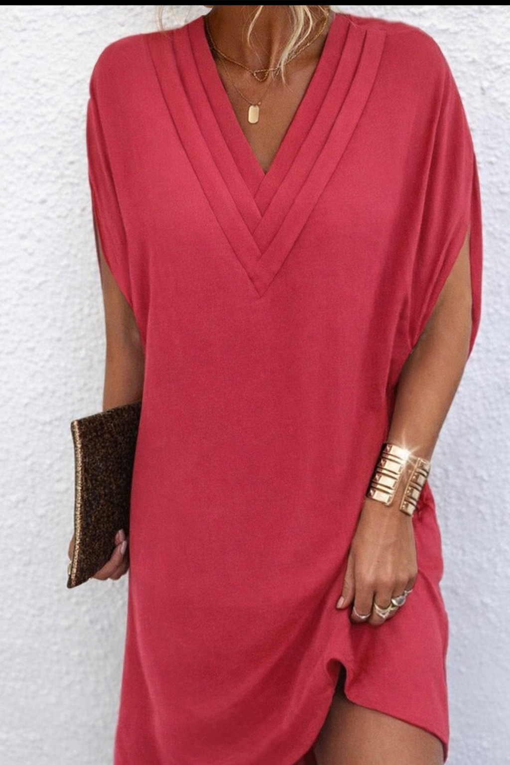 Isalie - Elegant Flattering Dress