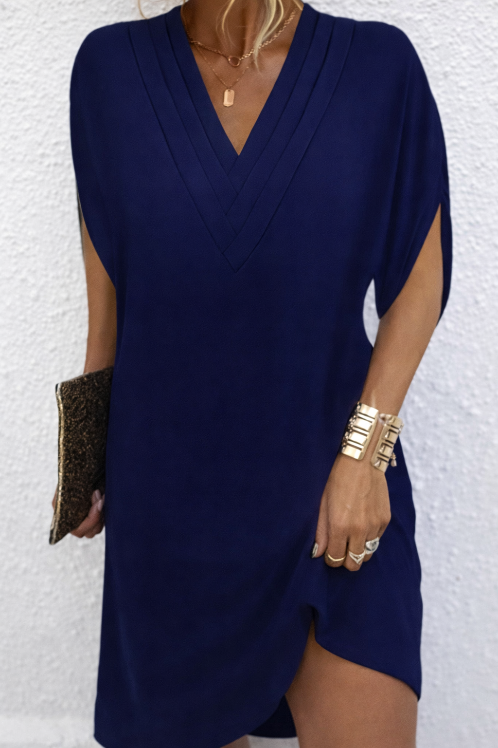 Isalie - Elegant Flattering Dress